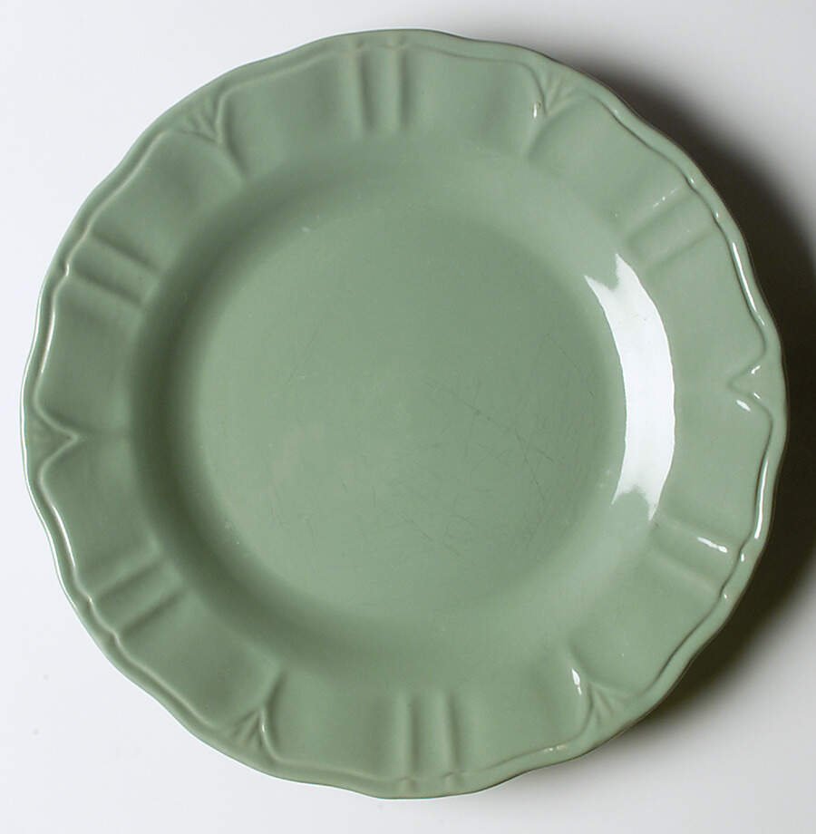 MONACO Dinner Plate by Gibson Designs-1