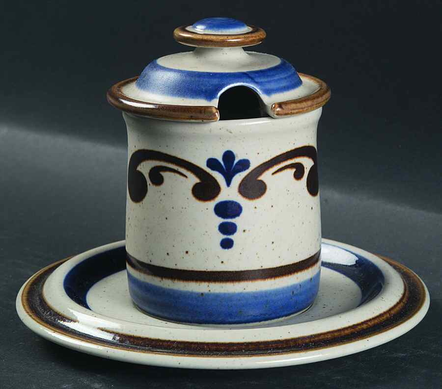 Monte Rosa Jam/Jelly & Lid W/Underplate by Goebel-1