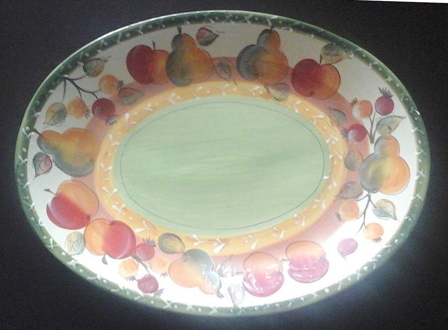 Clementine 18" Oval Serving Platter by Gibson Designs-1