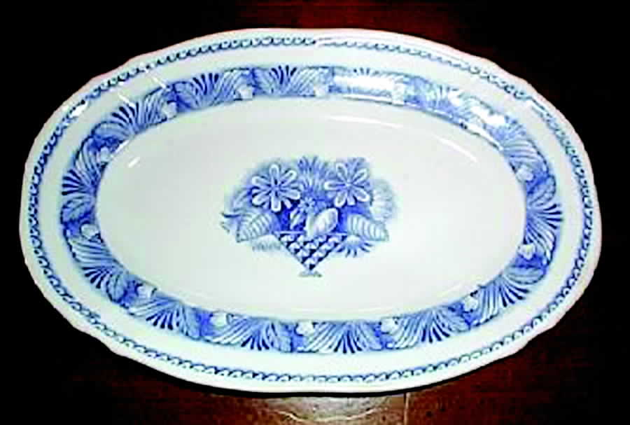 Astrid 10" Oval Serving Platter by Gefle-1