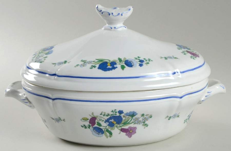 Lerici Oval Covered Vegetable by Ginori 1735-1