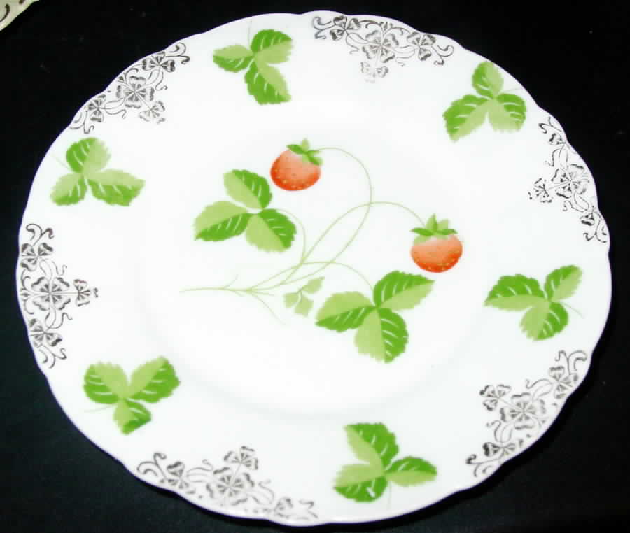 Gmy115 Dinner Plate by Germany-1
