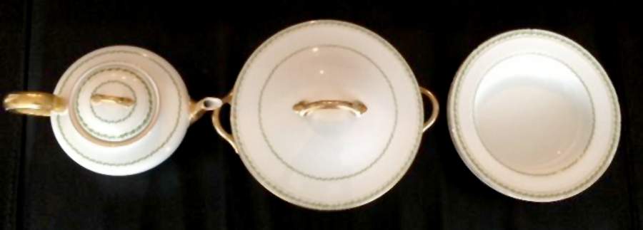 GDA239 Round Covered Vegetable by Gerard, Dufraisseix & Abbot-1