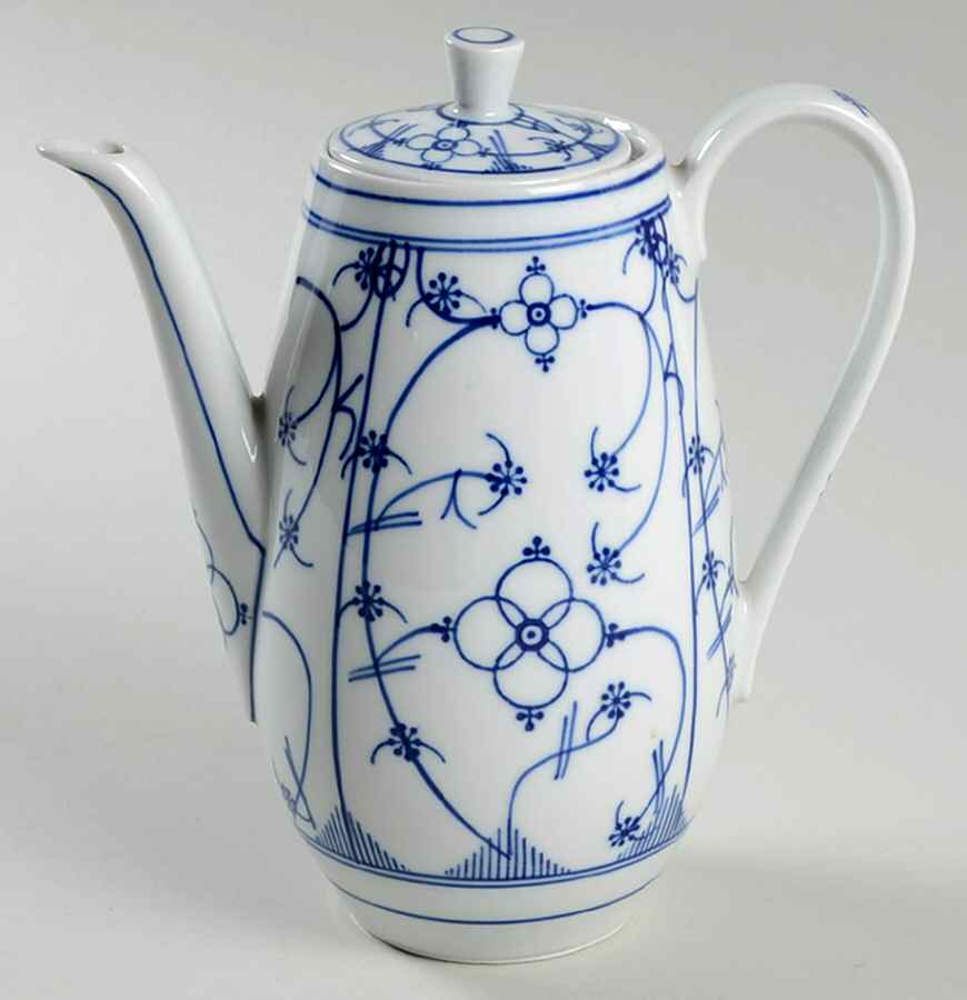 Gkc3 Coffee Pot & Lid by Gareis, Kuhnl & Co-1