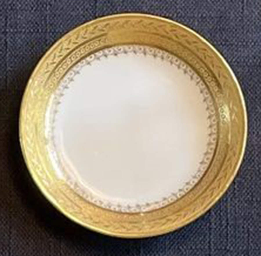 GUE455 Butter Pat by WM Guerin-1