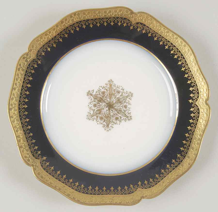 GUE456 Bread & Butter Plate by WM Guerin-1