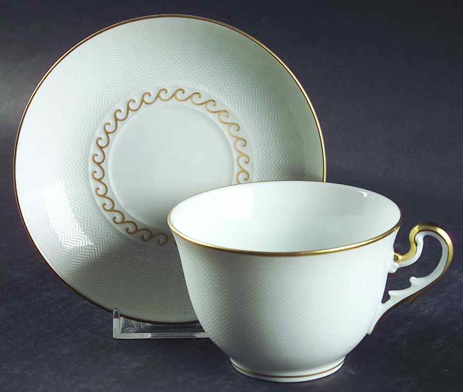 Elegance Flat Cup & Saucer Set by Ginori 1735-1