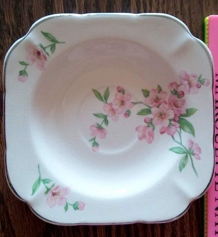 133D Saucer by WS George-1