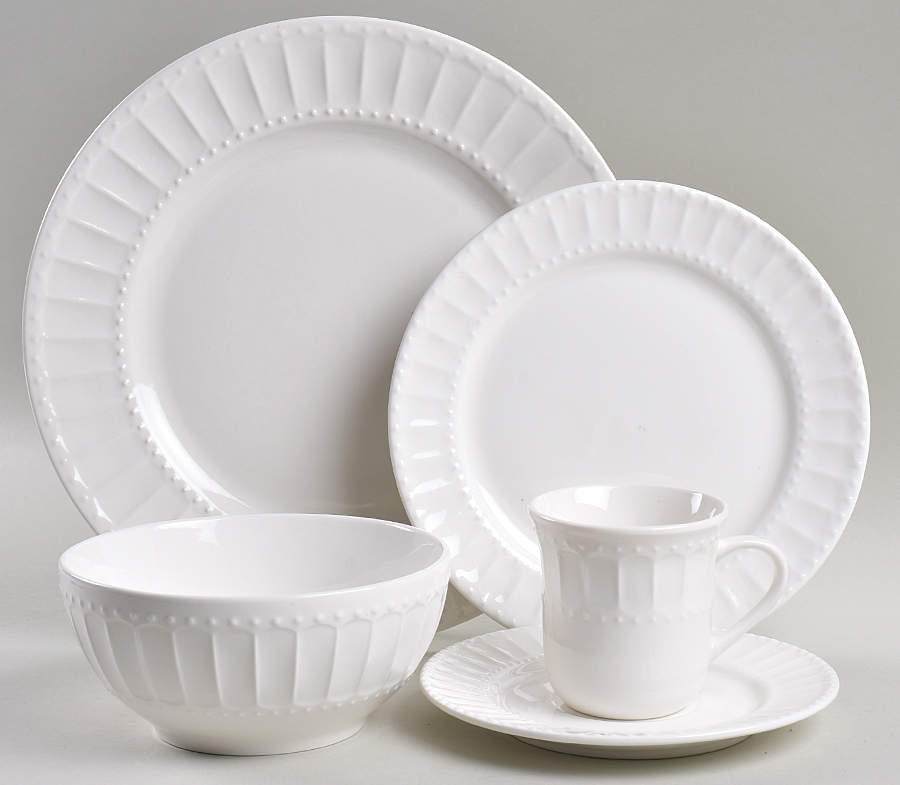 Regalia White 5 Piece Place Setting by Gibson Designs-1