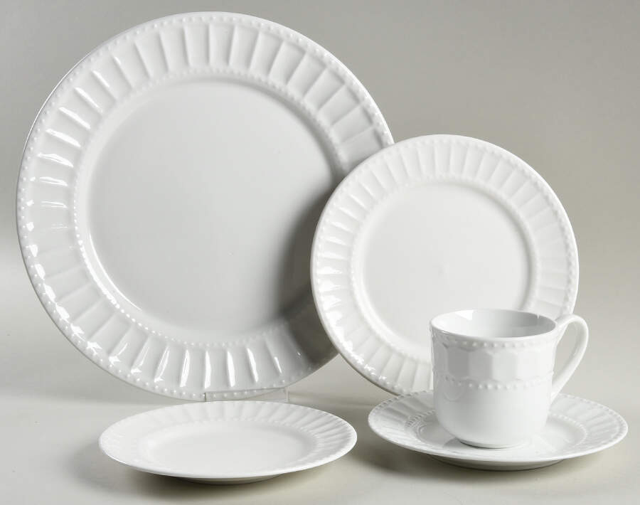 Regalia White 40  Piece Estate Set by Gibson Designs-1