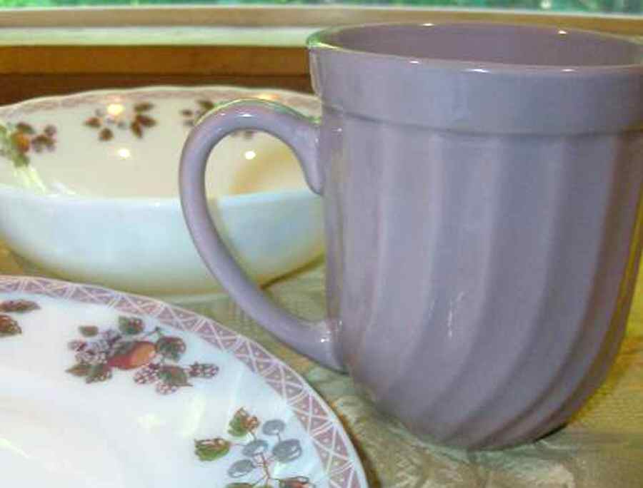 Danielle Mug by Gibson Designs-1
