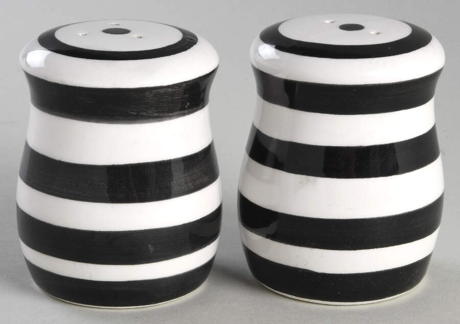 Cabana Black Salt & Pepper Set by Gibson Designs-1
