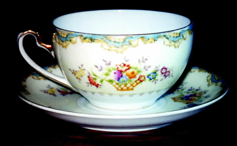 GOC43 Flat Cup & Saucer Set by Gold China-1