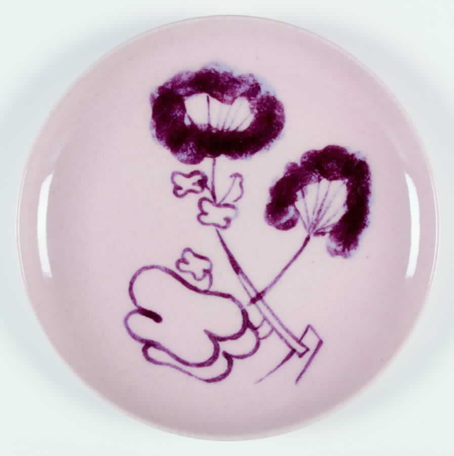 Geranium Dinner Plate by Gabriel-1