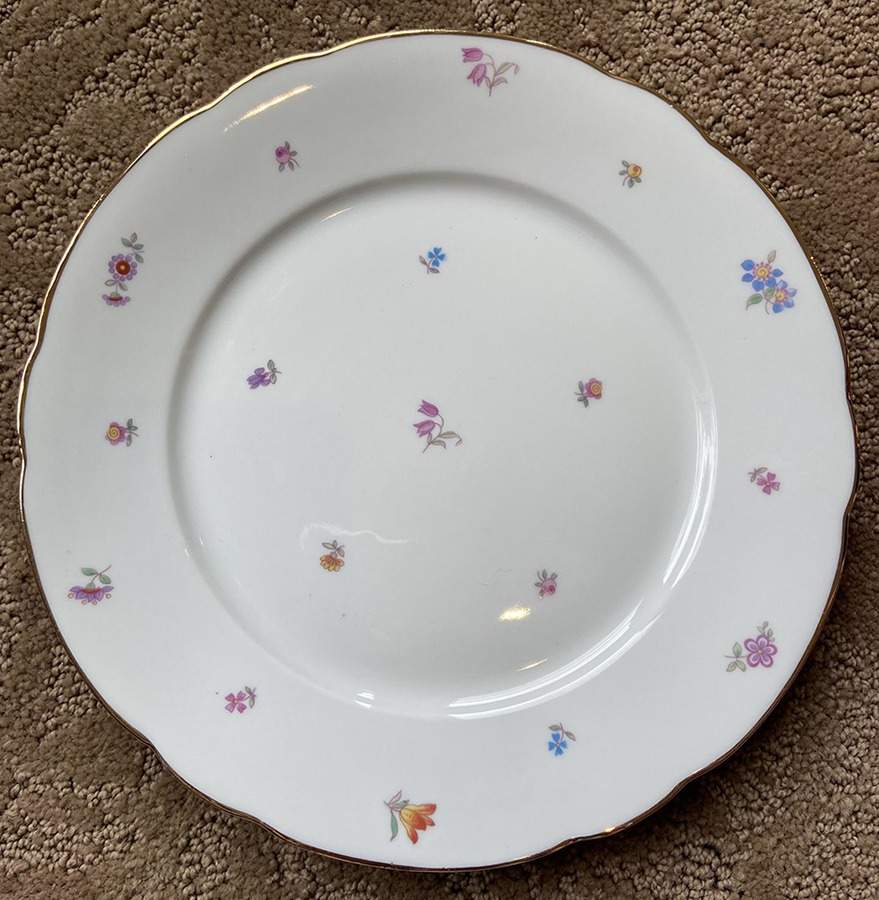 11784 Dinner Plate by Ginori 1735-1