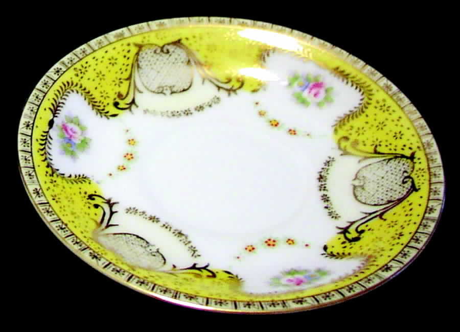 GOC46 Saucer by Gold China-1