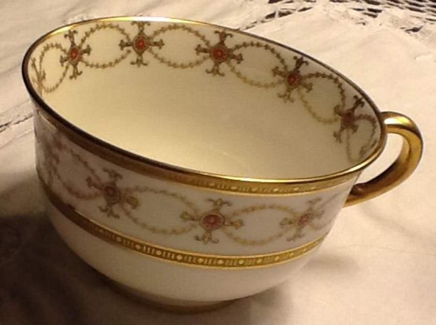 GDA258 Footed Cup by Gerard, Dufraisseix & Abbot-1