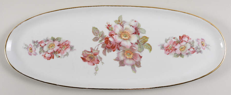 GDR2 Large Sandwich Tray by Gerold Porzellan-1