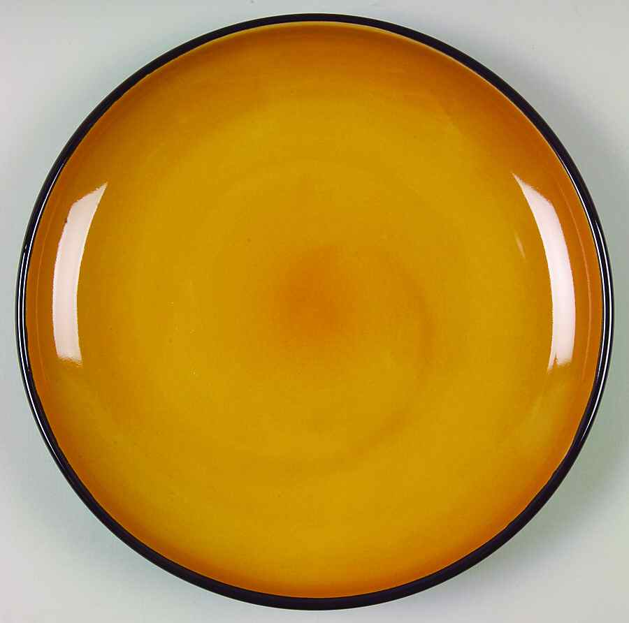 Color Oasis Apricot Dinner Plate by Gibson Designs-1