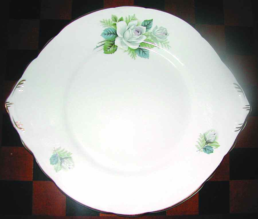 C701 Handled Cake Plate by Gladstone-1