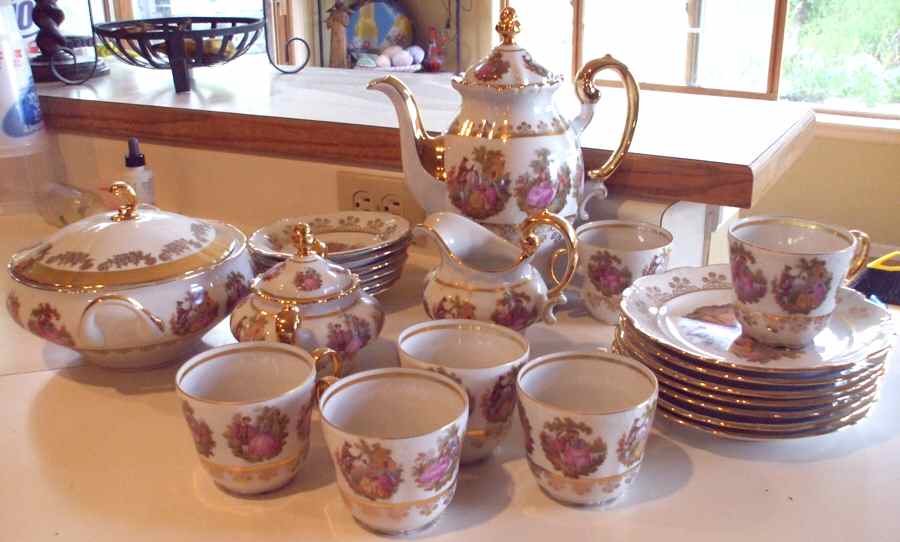 GLP11 Flat Cup by Gloria Porcelain-1