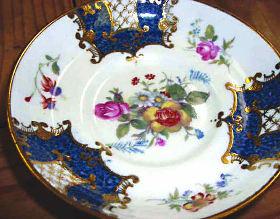 6104 Saucer by Grosvenor-1