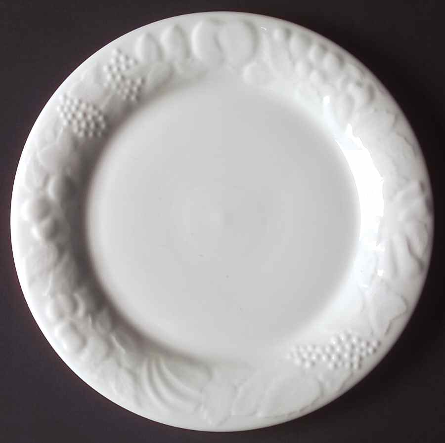 Napa Valley Dinner Plate by Gibson Designs-1