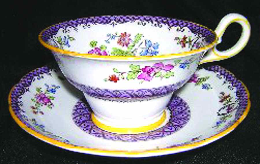 8454 Footed Cup & Saucer Set by Grosvenor-1