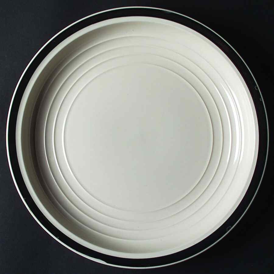 Basic Living V Black Dinner Plate by Gibson Designs-1