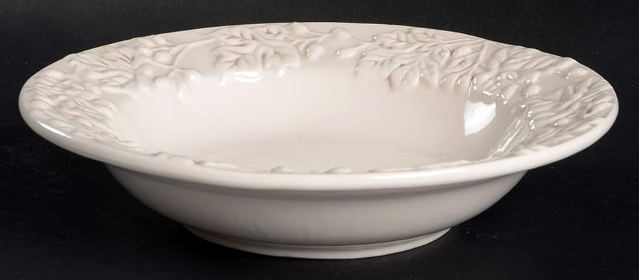 Grand Leaf II Soup/Cereal Bowl by Gibson Designs-1