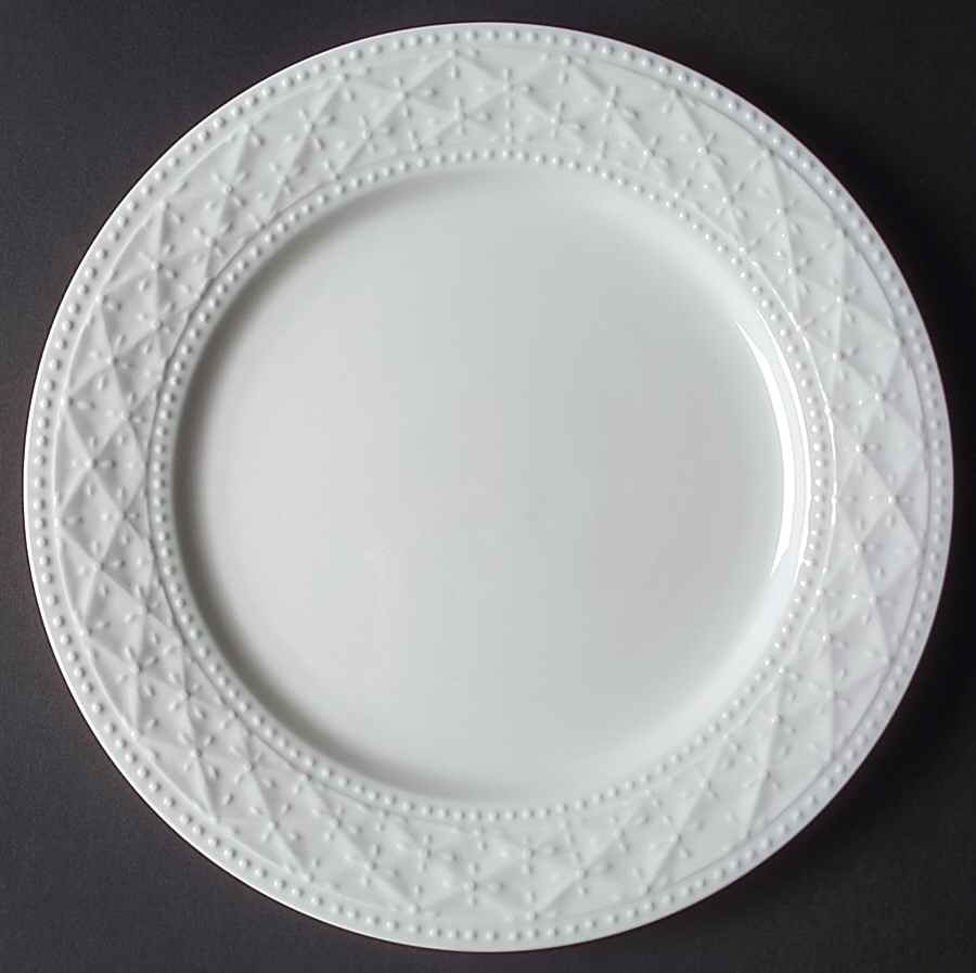 Royal Quilt White Dinner Plate by Gibson Designs-1