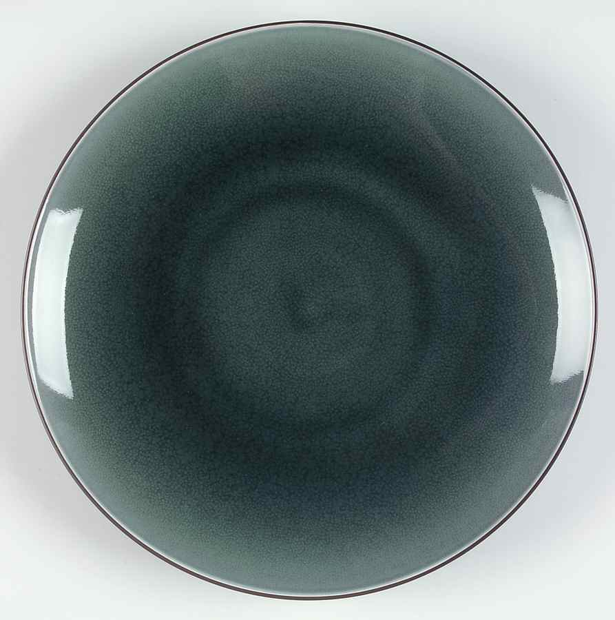 Luminaire Green Dinner Plate by Gibson Designs-1