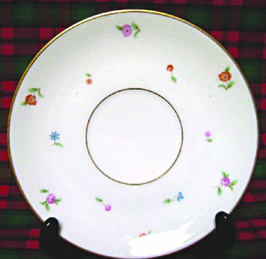 1011 Saucer by Ginori 1735-1