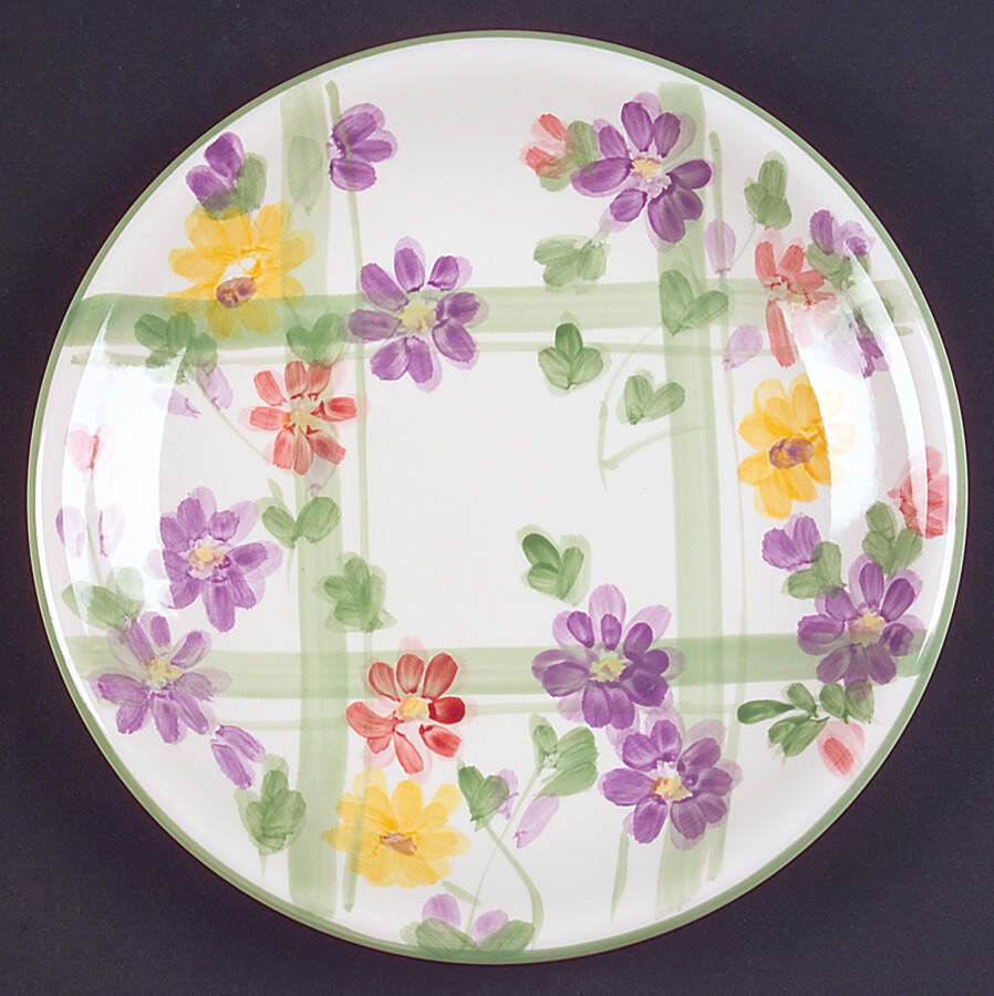Molly Salad Plate by Gibson Designs-1