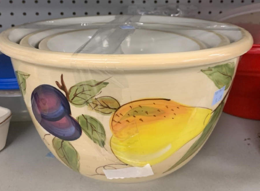 Sevilla Fruit 11" Mixing Bowl by Gibson Designs-1