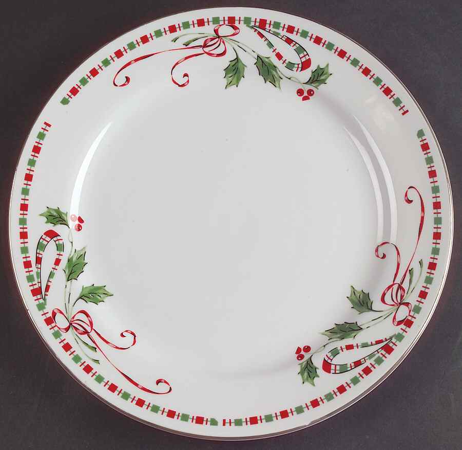 Festive Traditions Dinner Plate by Gibson Designs-1