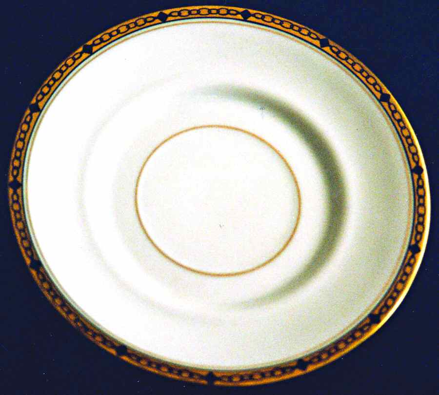 M778 Saucer by Giesche-1