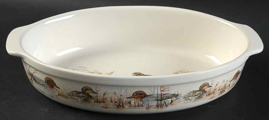 Sologne 9" Oval Baker by Faiencerie De Gien-1