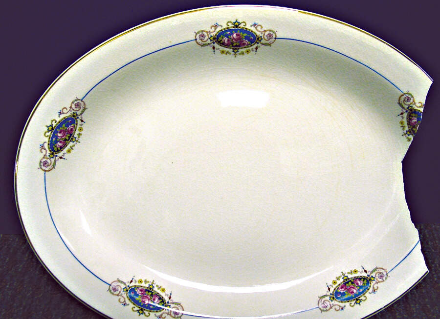 GEO407 13" Oval Serving Platter by WS George-1