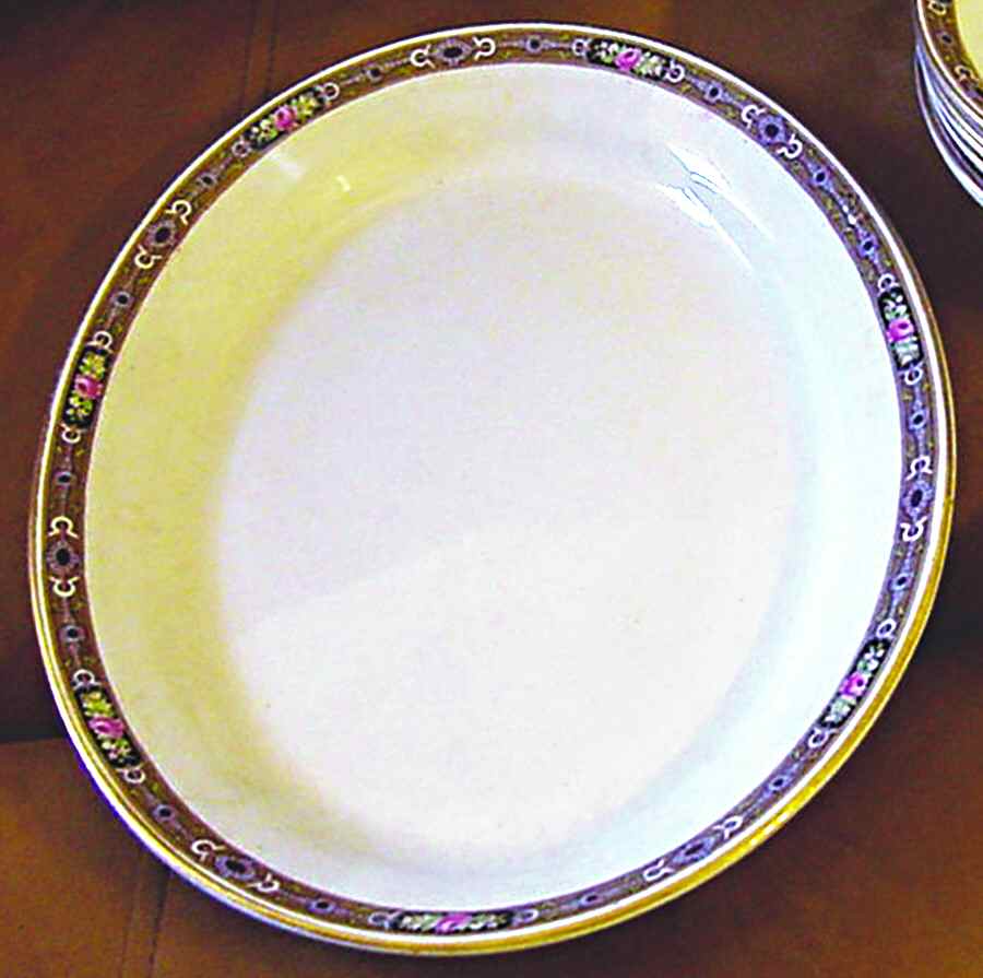 3077 12" Oval Serving Platter by Grimwades (England)-1
