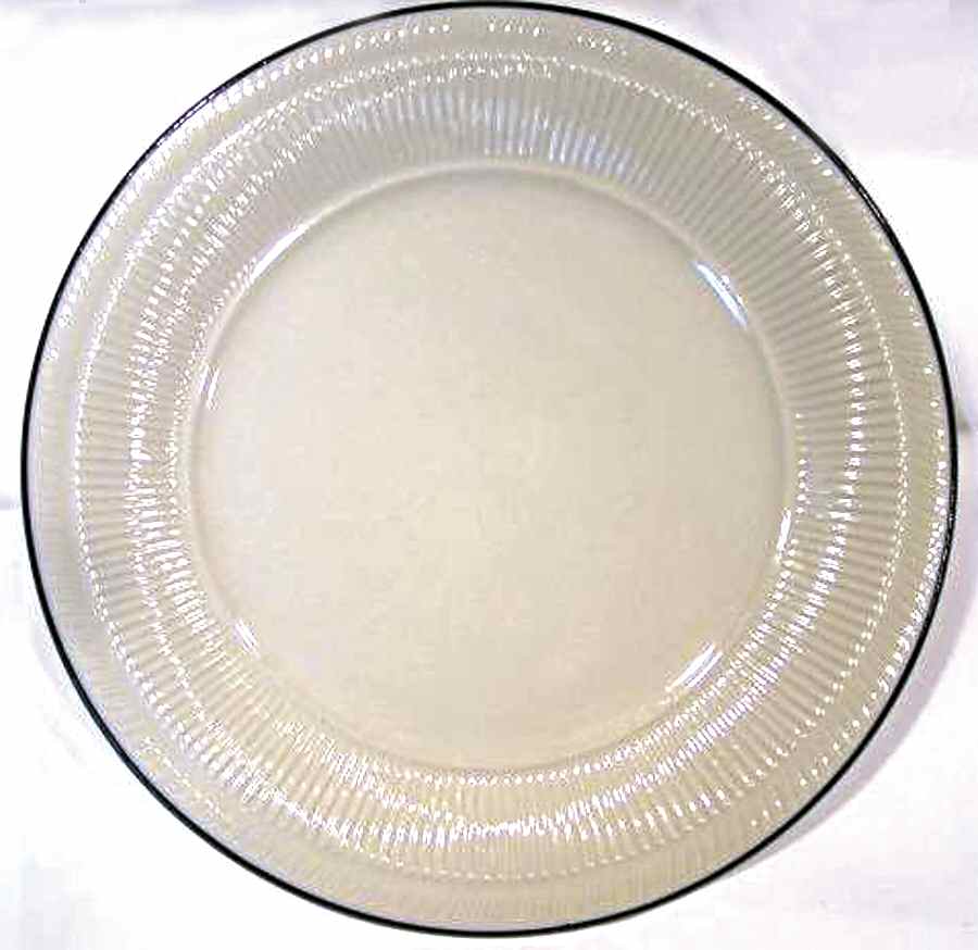 EDEN (RIBBED) Dinner Plate by Gibson Designs-1