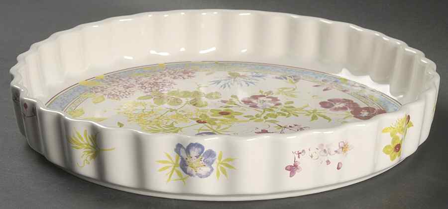 Millefleurs Tart Dish by Faiencerie De Gien-1