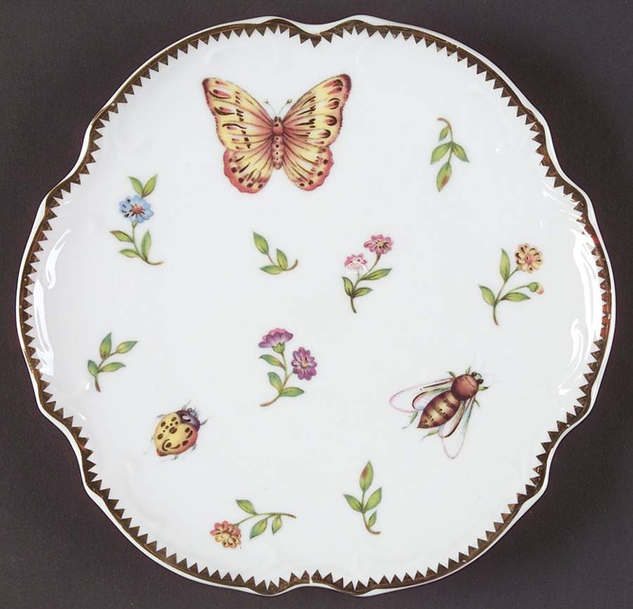 Primavera Scalloped Canape Plate by Godinger-1