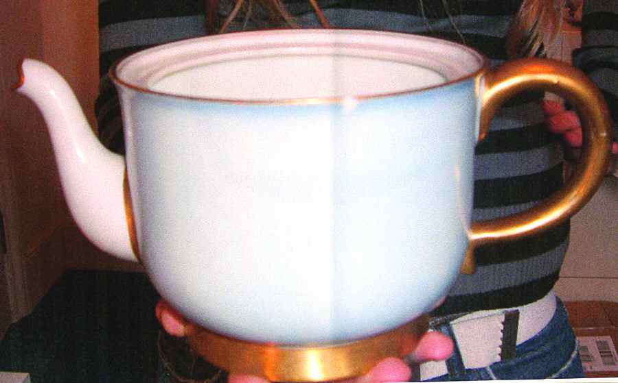 GIN191 Teapot No Lid by Ginori 1735-1