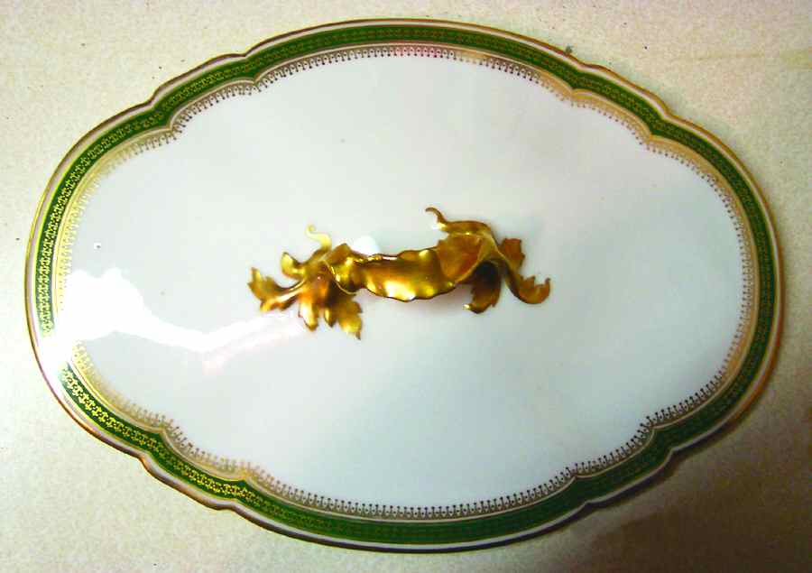 GUE10 Lid for Oval Vegetable by WM Guerin-1
