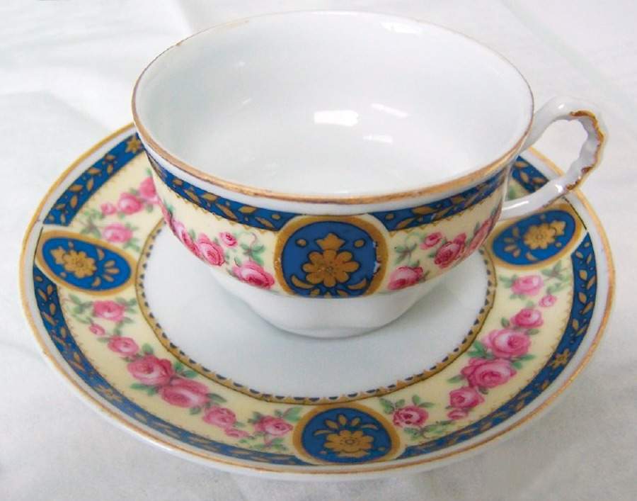 11021 Flat Cup & Saucer Set by Gebruder Benedikt-1
