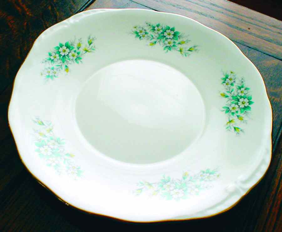 GAU5 Handled Cake Plate by Gainsborough-1