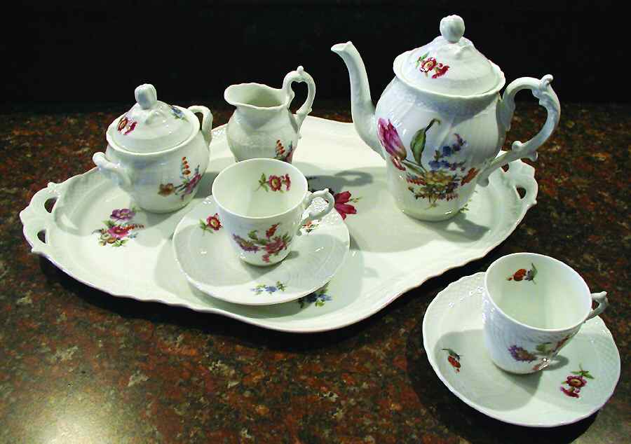 GIN194 Creamer by Ginori 1735-1