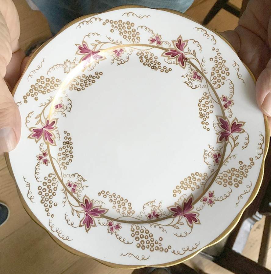 GRO44 Dinner Plate by Grosvenor-1