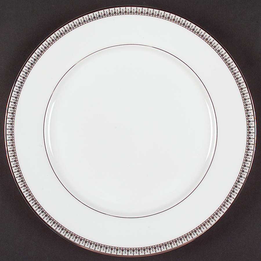 Lady Anne Signature Dinner Plate by Gorham-1